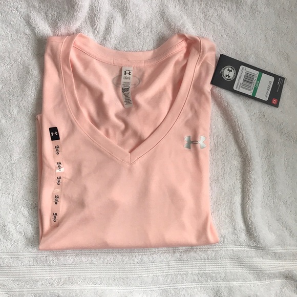 Under Armour Tops - 🌸2 for $30🌸 Under Armour tech short sleeve